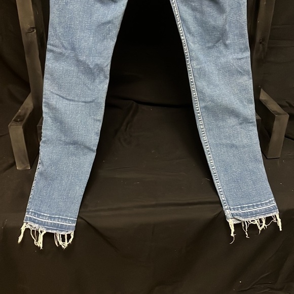 HOLLISTER- high rise super skinny distressed jeans - Picture 8 of 10